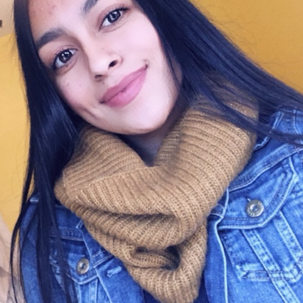 Meet your Posher, Karina